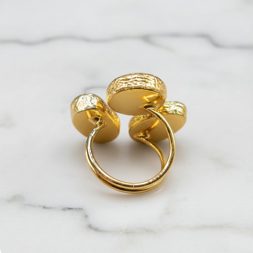 Three Natural Cat’s Eye Gemstone Ring