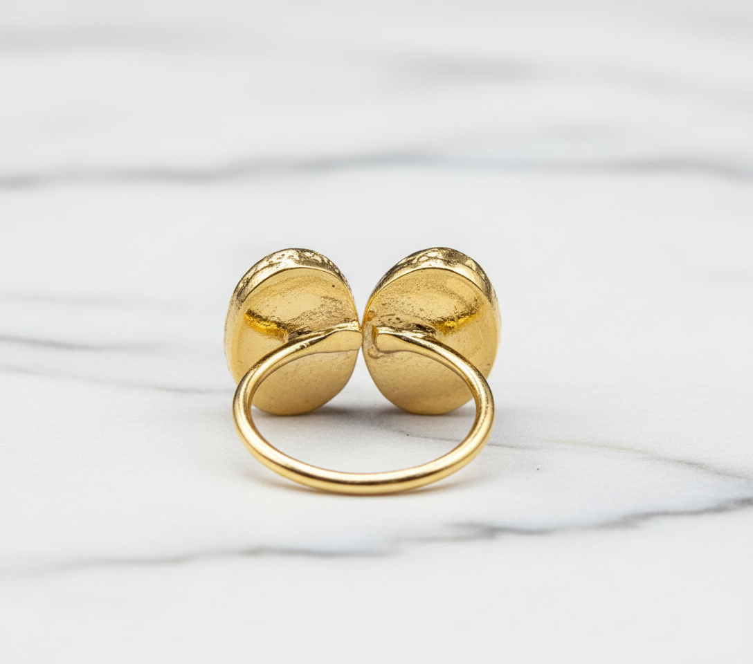Dual-Tone Natural Cat's Eye Quartz Gemstone Ring