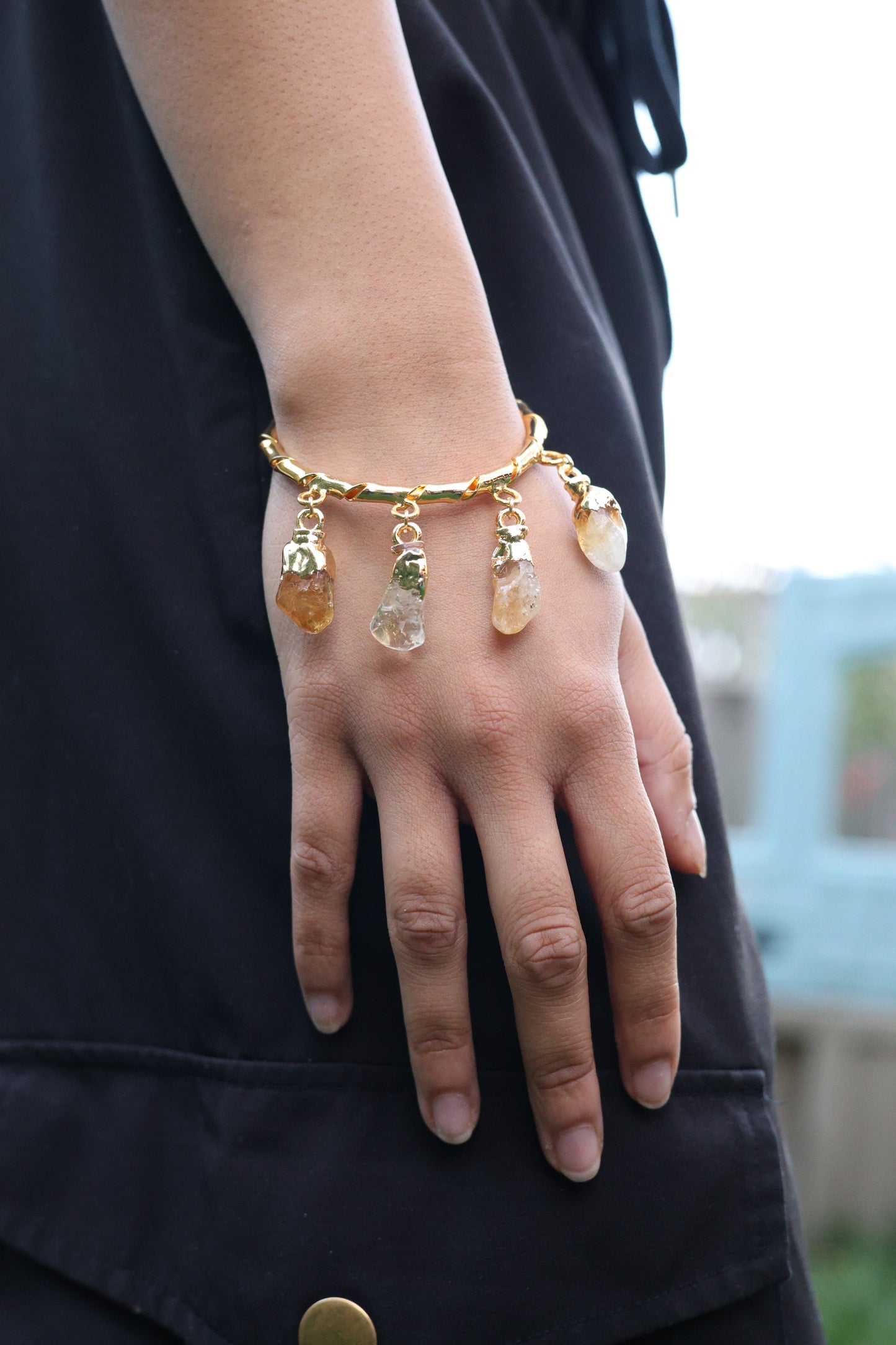 Golden Sunshine Dangle Bracelet