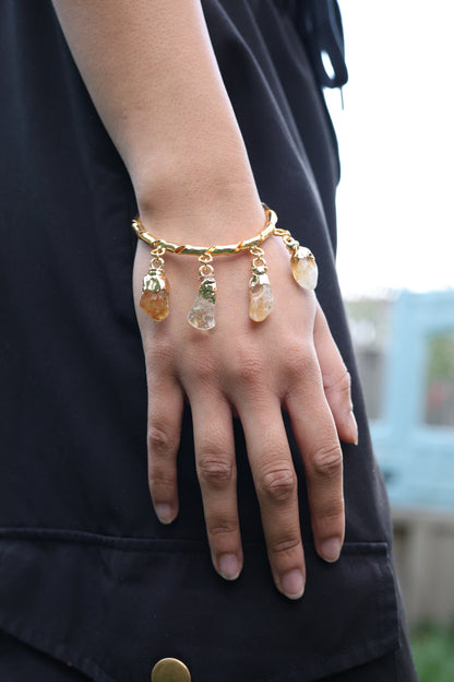 Golden Sunshine Dangle Bracelet