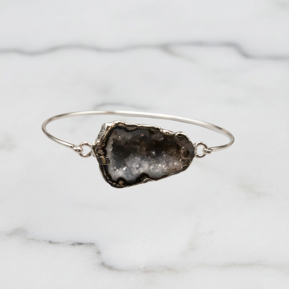 white and black Agate Bracelet