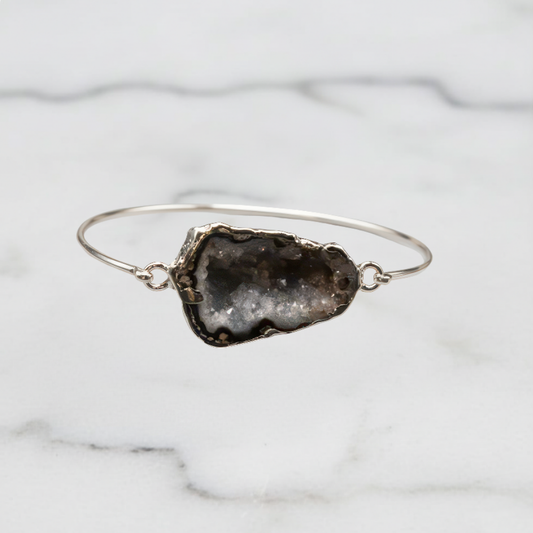 white and black Agate Bracelet