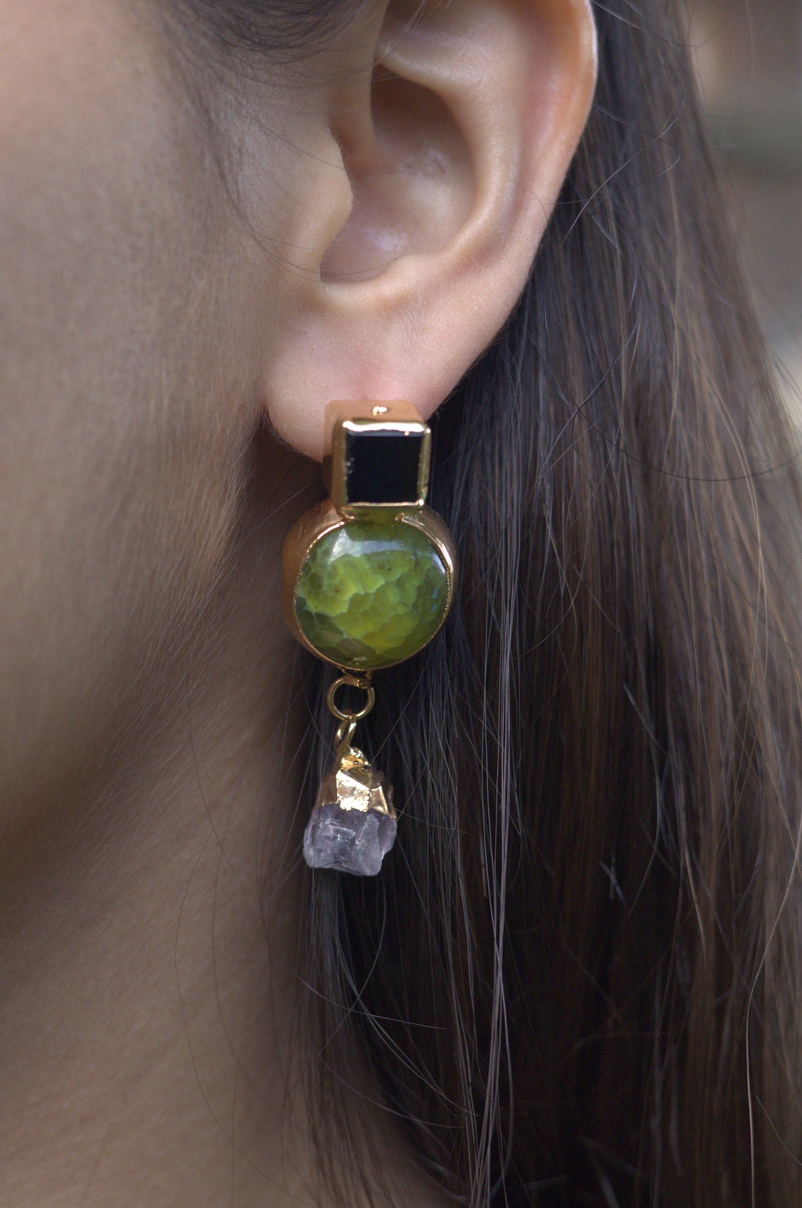 Natural Green Quartz Earring with amethyst underneath