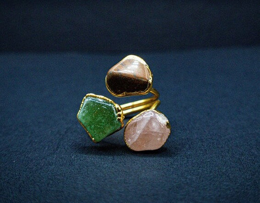 Three cat's eye gemstone ring